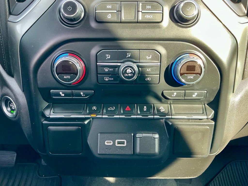 Used 2019 Chevrolet Silverado 1500 LT w/ Texas Edition image 36