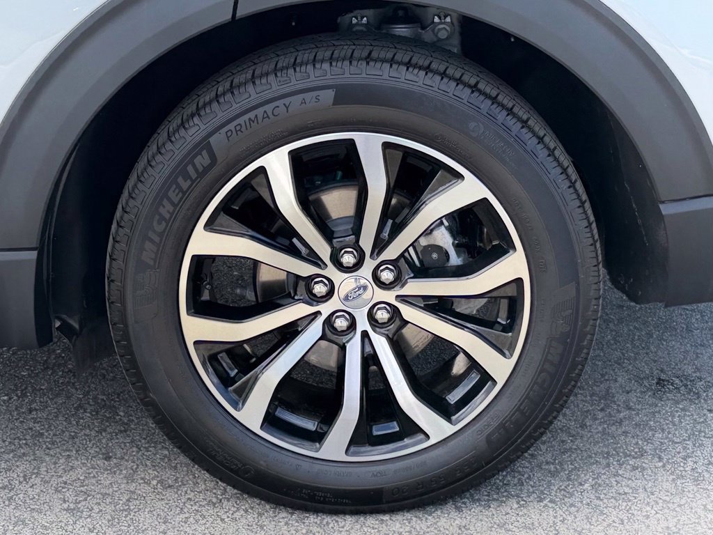Used 2026 Ford Explorer ST-Line RWD image 12