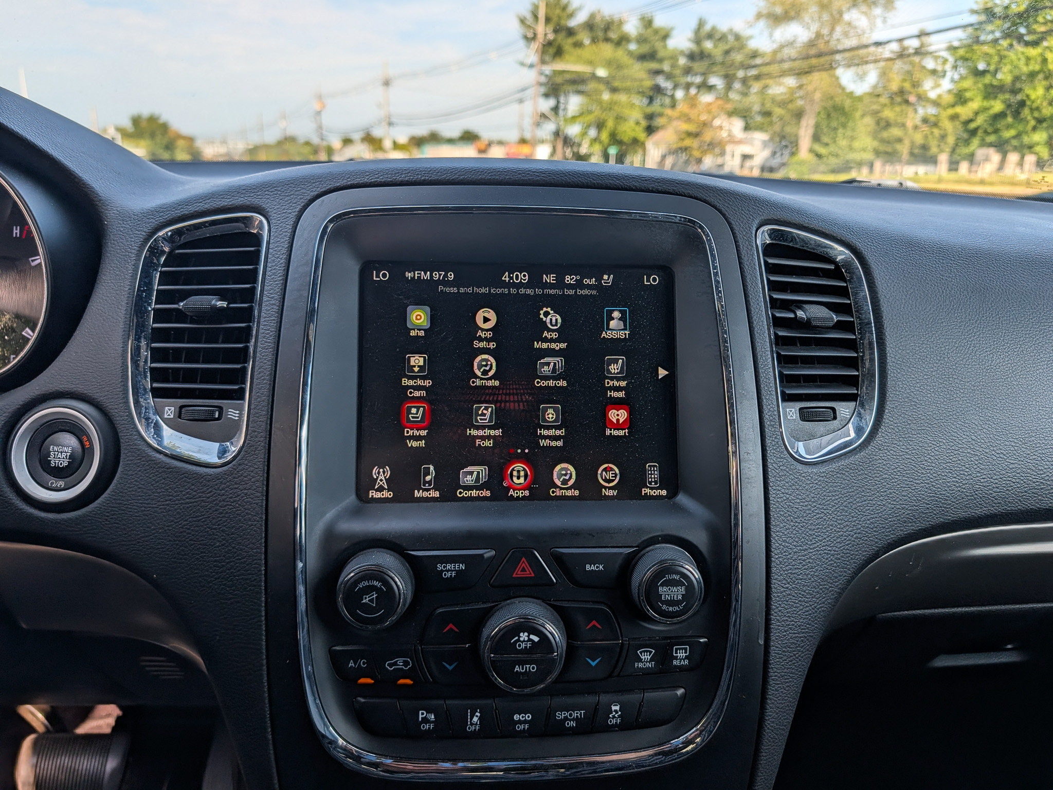 Used 2017 Dodge Durango R/T w/ Technology Group AWD/4WD image 31