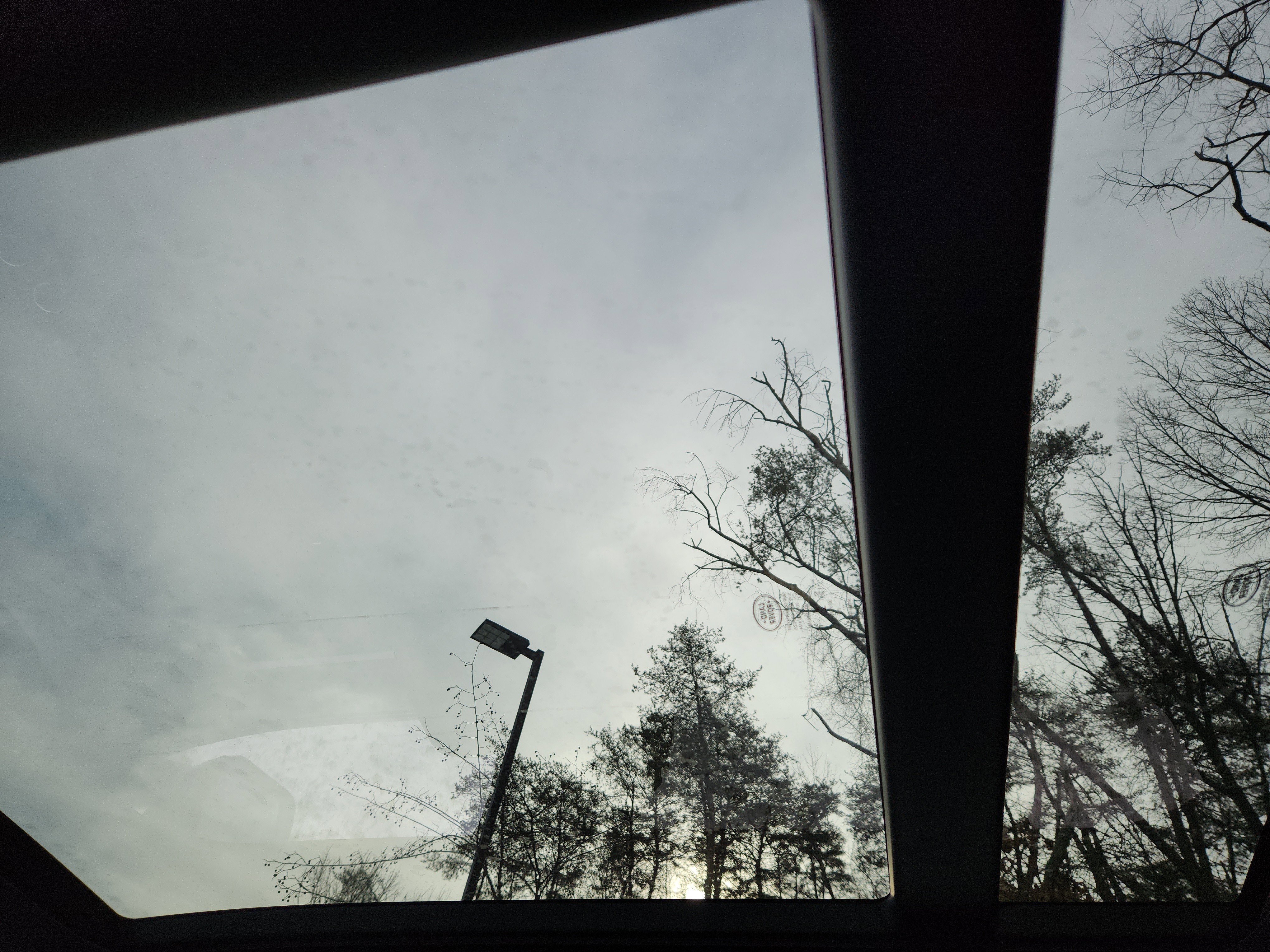 Used 2021 Land Rover Defender 110 SE image 26