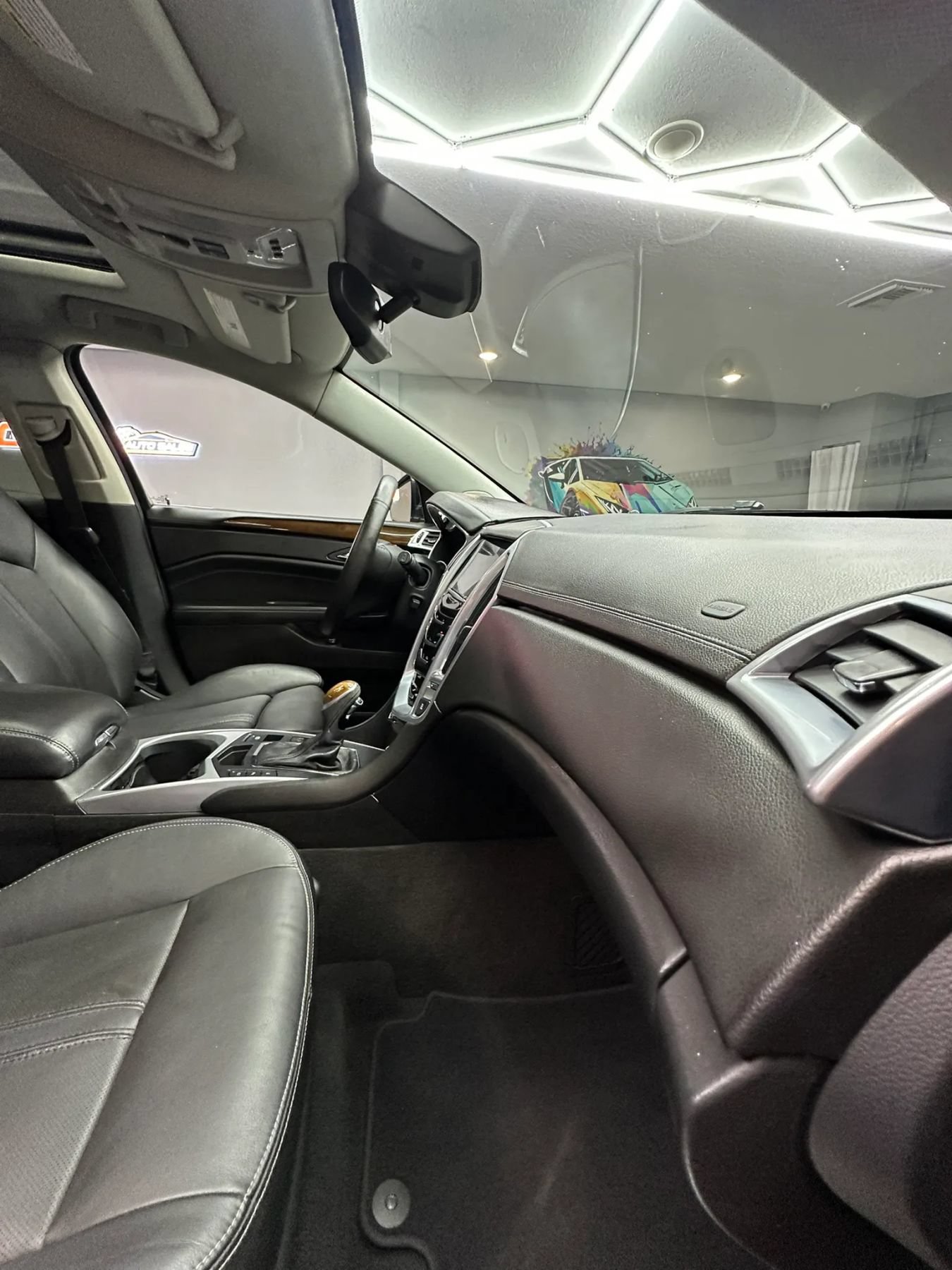 Used 2013 Cadillac SRX Luxury w/ Driver Awareness Package FWD image 34