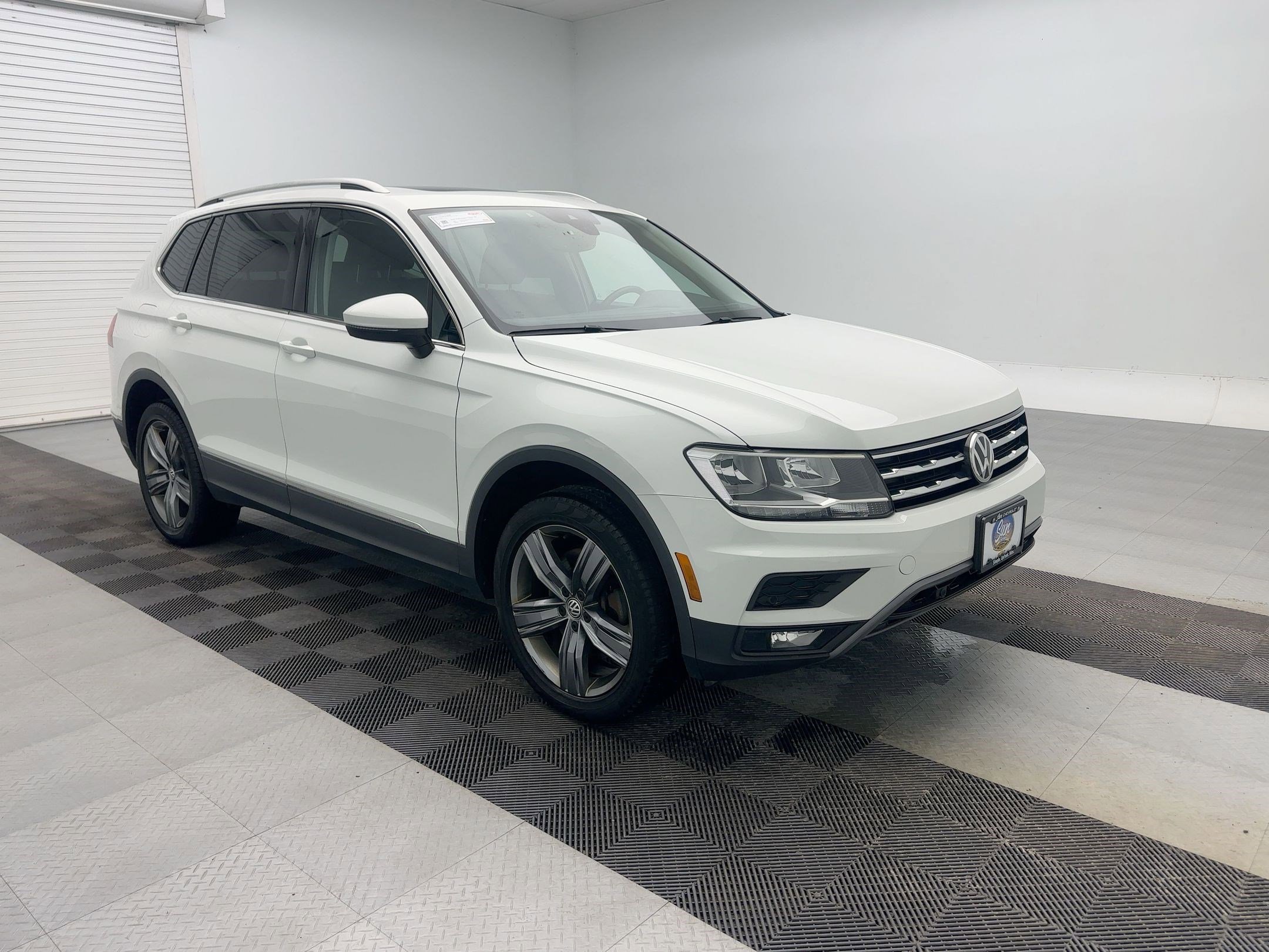 Used 2020 Volkswagen Tiguan SEL image 7