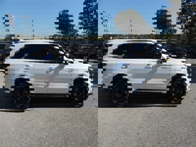 New 2025 Kia Sorento LX image 4