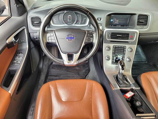Used 2018 Volvo S60 T5 Inscription w/ Technology Package FWD image 19