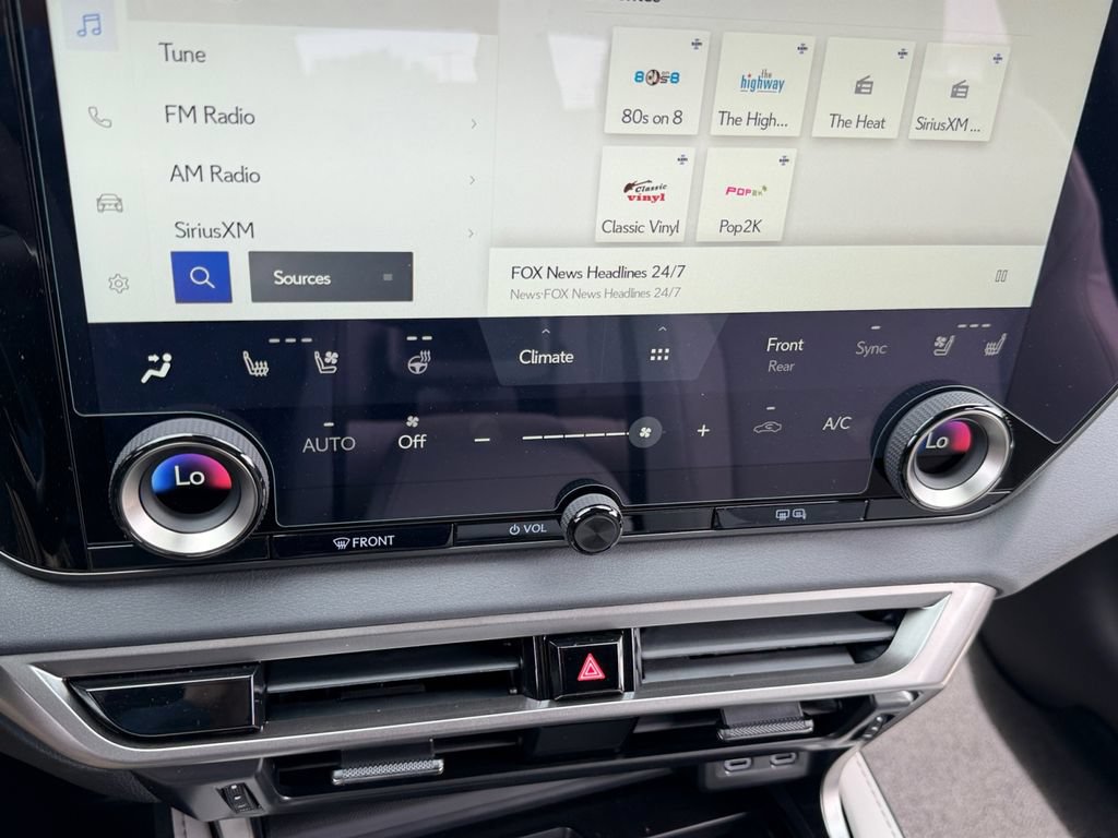 New 2026 Lexus RX 350h AWD/4WD image 19