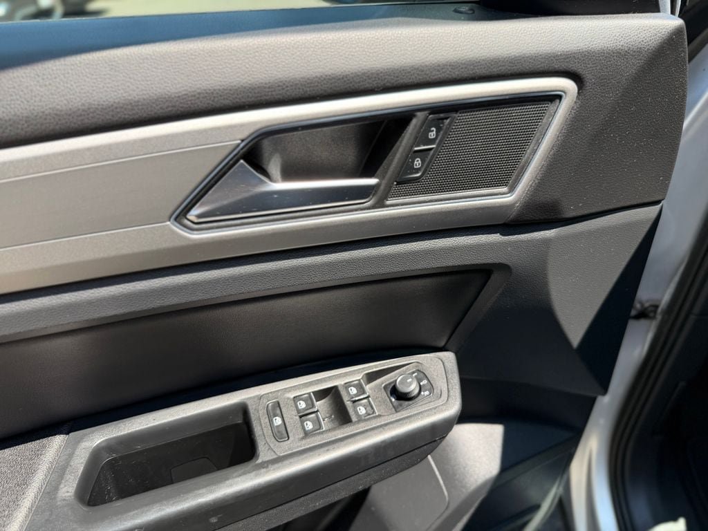 Used 2018 Volkswagen Atlas SE AWD/4WD image 20