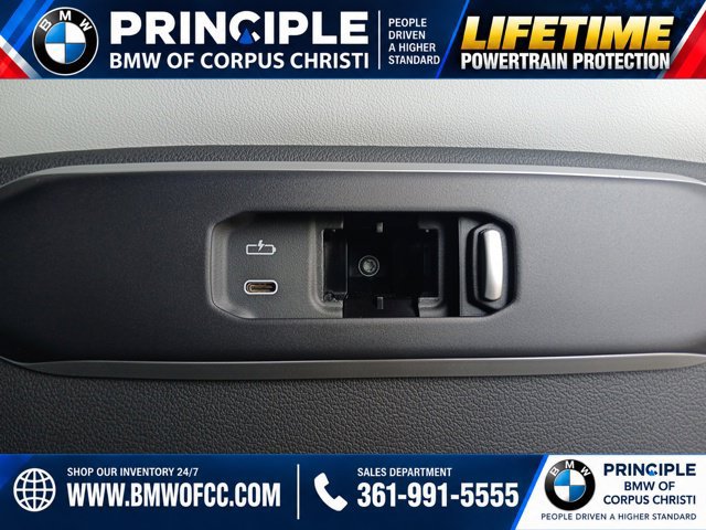 New 2026 BMW X5 sDrive40i w/ M Sport Package RWD image 16