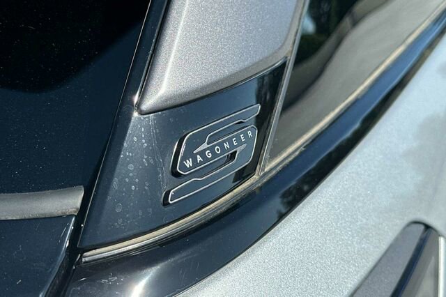 New 2025 Jeep Wagoneer S Limited image 23