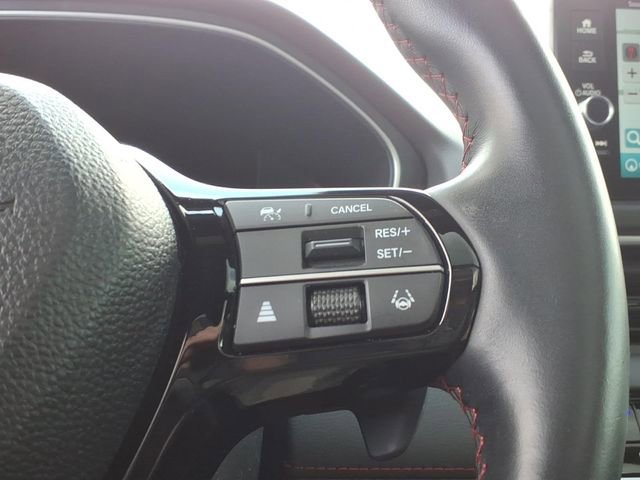 Used 2025 Honda Pilot Black Edition image 22