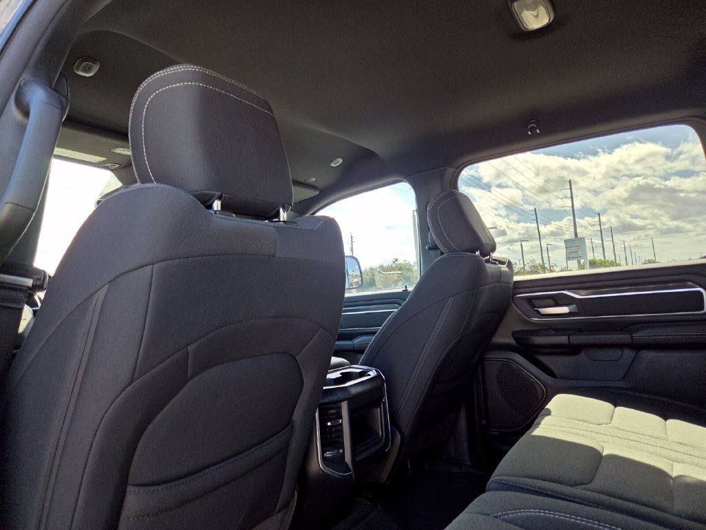Used 2020 RAM 1500 Big Horn RWD image 23