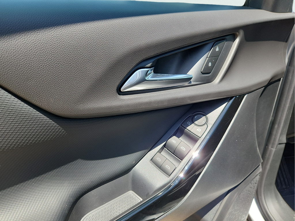 New 2027 Chevrolet Equinox LT FWD image 15