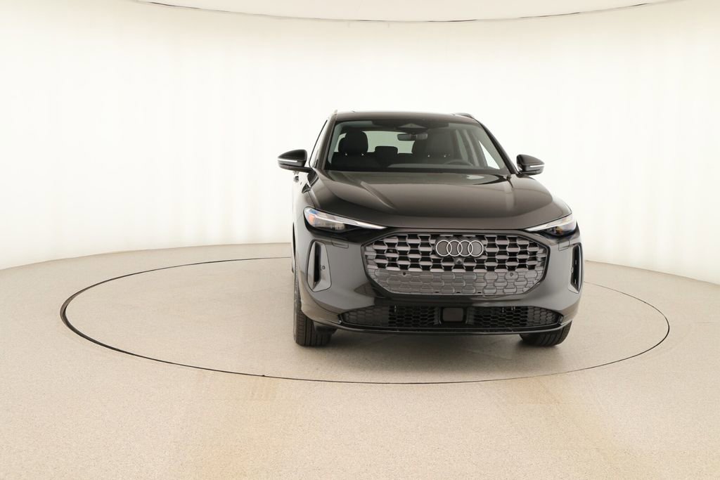 New 2025 Audi Q5 Premium AWD/4WD image 11
