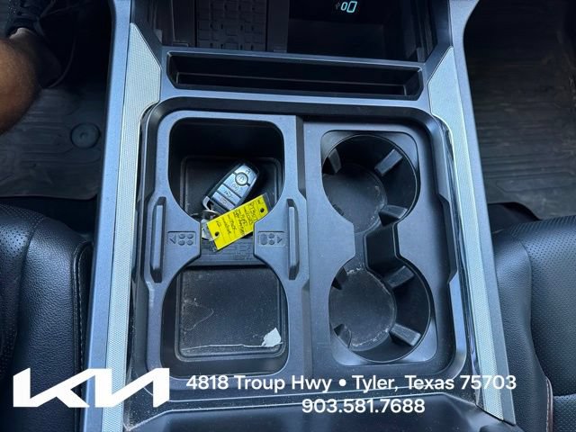 Used 2023 Ford F250 Lariat w/ FX4 Off-Road Package AWD/4WD image 26