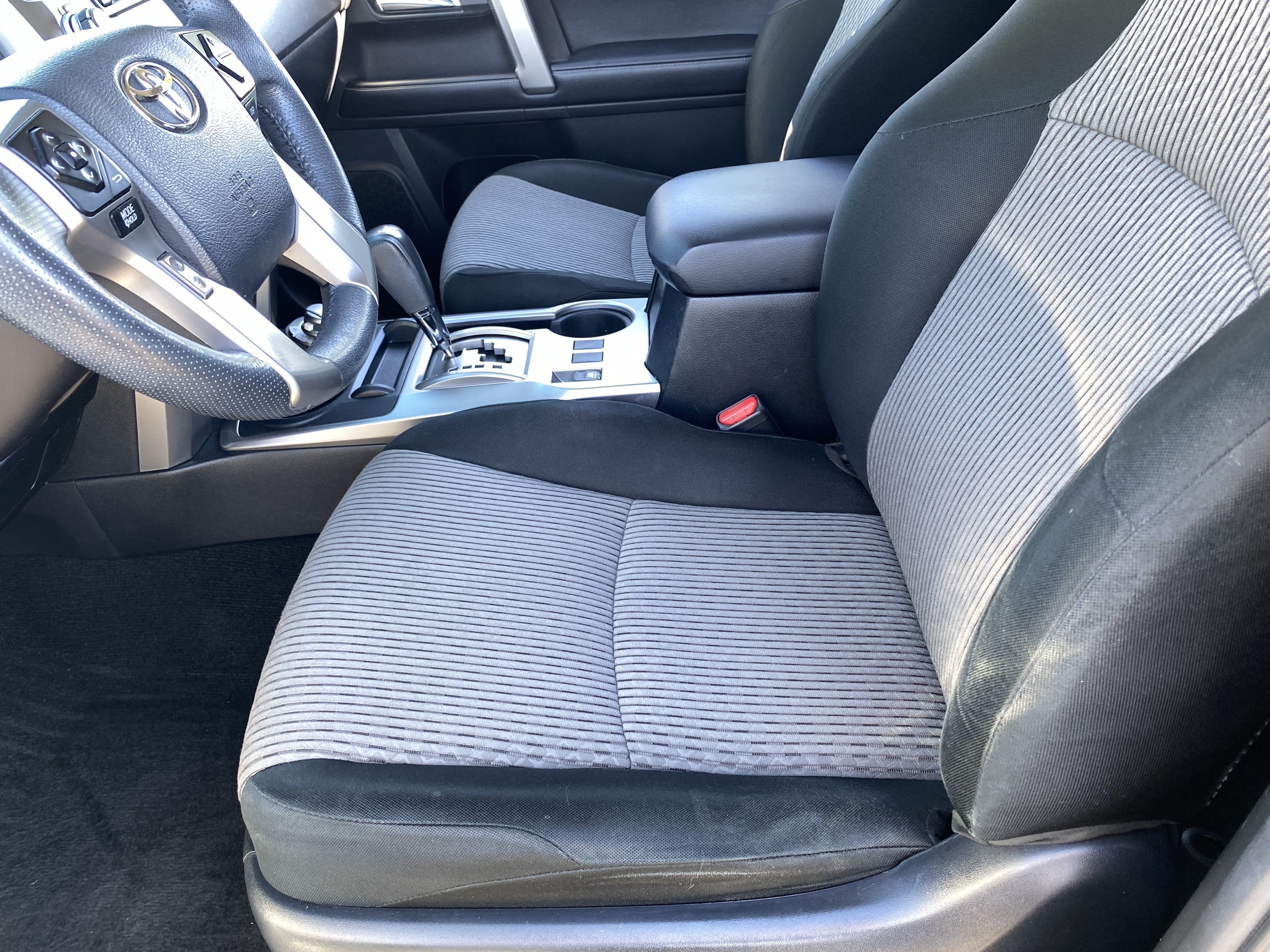 Used 2019 Toyota 4Runner SR5 AWD/4WD image 20