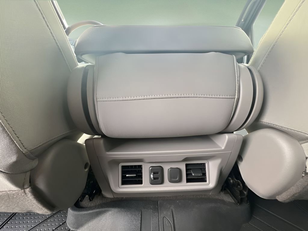 Certified 2019 Chevrolet Silverado 1500 LT w/ All-Star Edition image 20