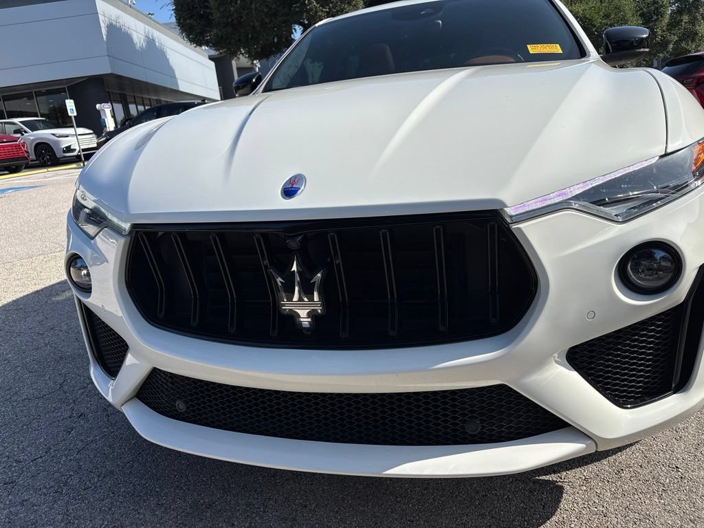 Used 2021 Maserati Levante GTS AWD/4WD image 7