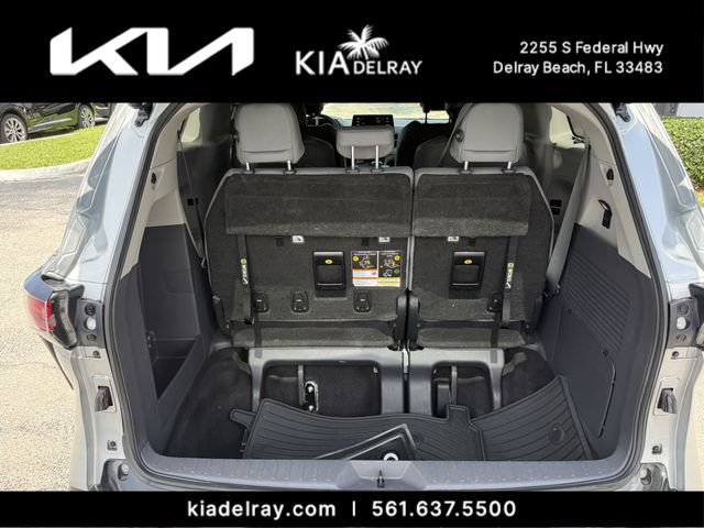Used 2021 Toyota Sienna Limited FWD image 8