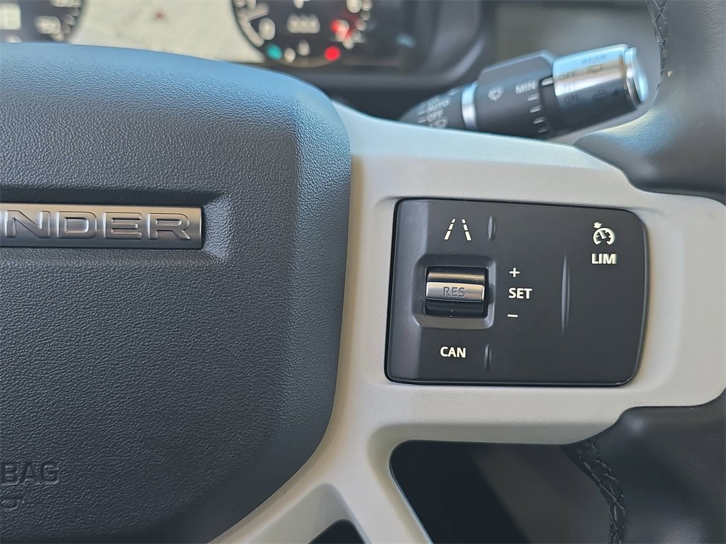 Used 2021 Land Rover Defender 110 SE image 21