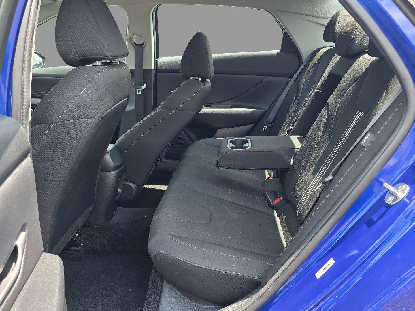 Used 2025 Hyundai Elantra SEL FWD image 26