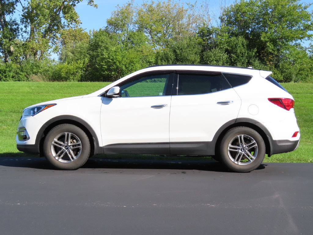 Used 2017 Hyundai Santa Fe Sport AWD/4WD image 7