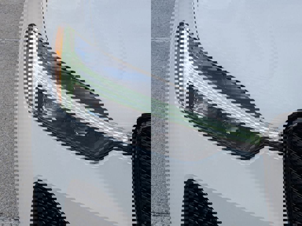 New 2026 Volvo XC60 T8 Core w/ Protection Package Premier image 17