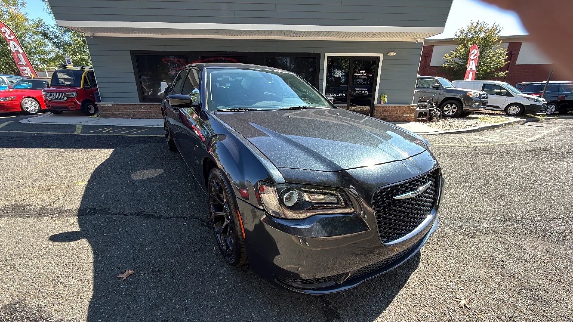 Used 2019 Chrysler 300 Touring w/ Sport Appearance Package image 8