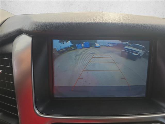 Used 2018 Chevrolet Suburban LT RWD image 15
