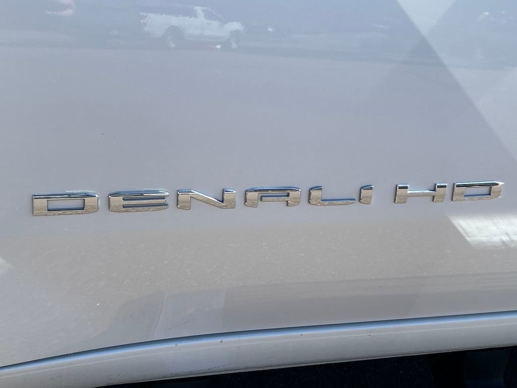 Used 2023 GMC Sierra 2500 Denali w/ Denali Ultimate Package image 28