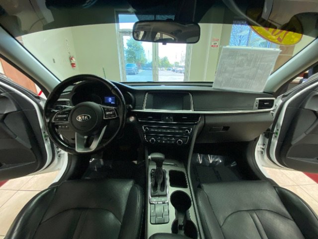 Used 2020 Kia Optima SE image 24