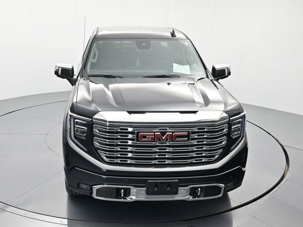 Used 2023 GMC Sierra 1500 Denali w/ Denali Reserve Package AWD/4WD image 32