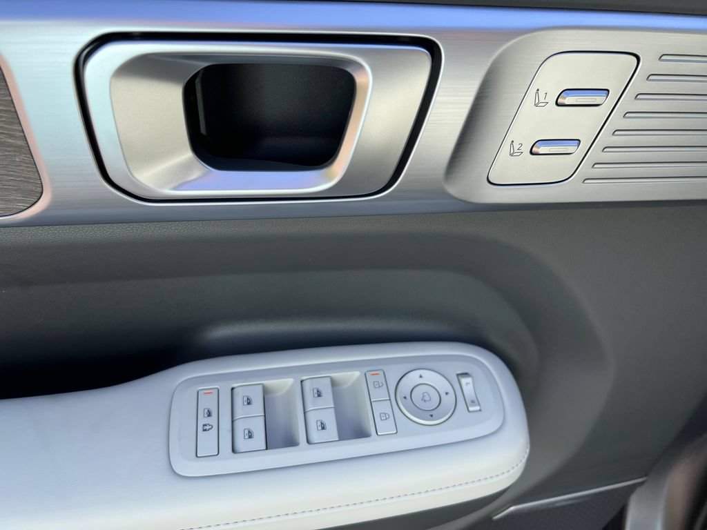 New 2026 Hyundai Santa Fe Calligraphy FWD image 13
