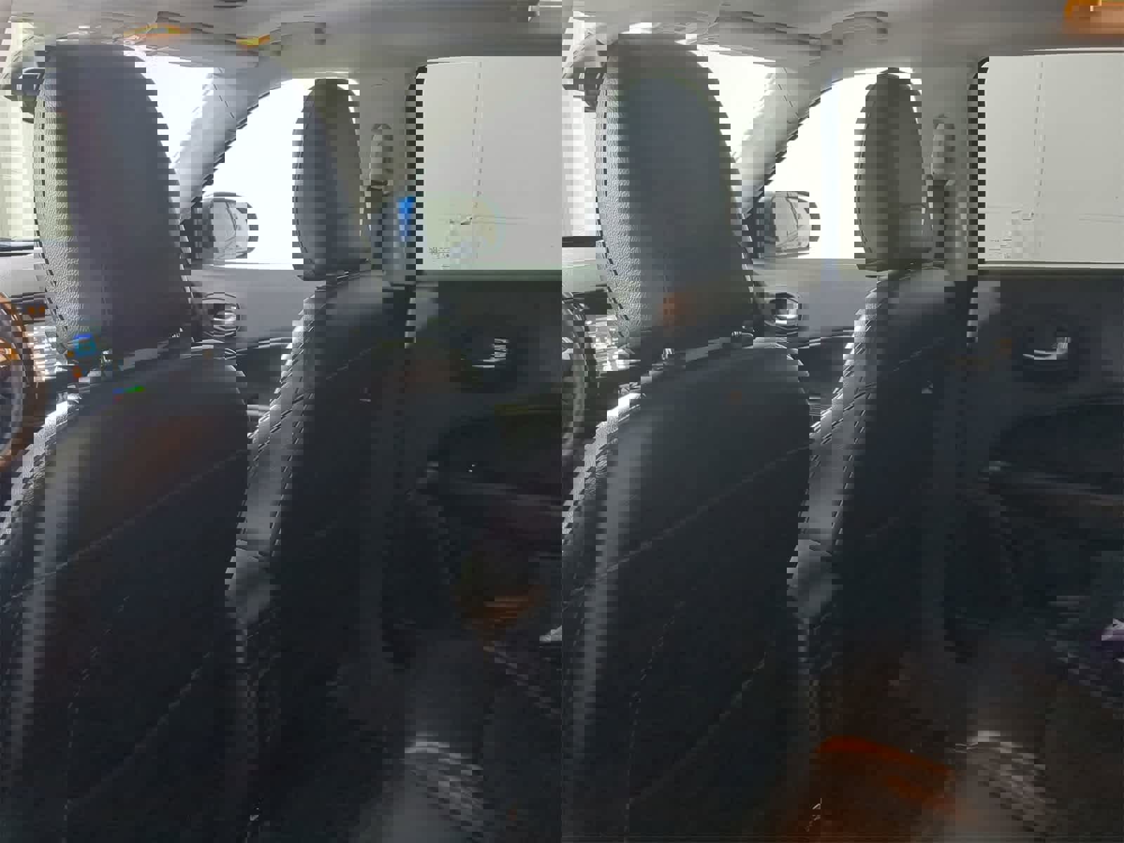 Used 2018 Jeep Compass Latitude w/ Popular Equipment Group image 17