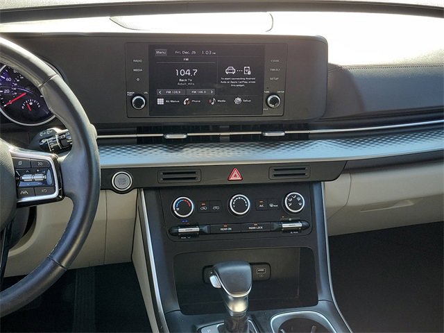 Certified 2024 Kia Carnival LX image 16