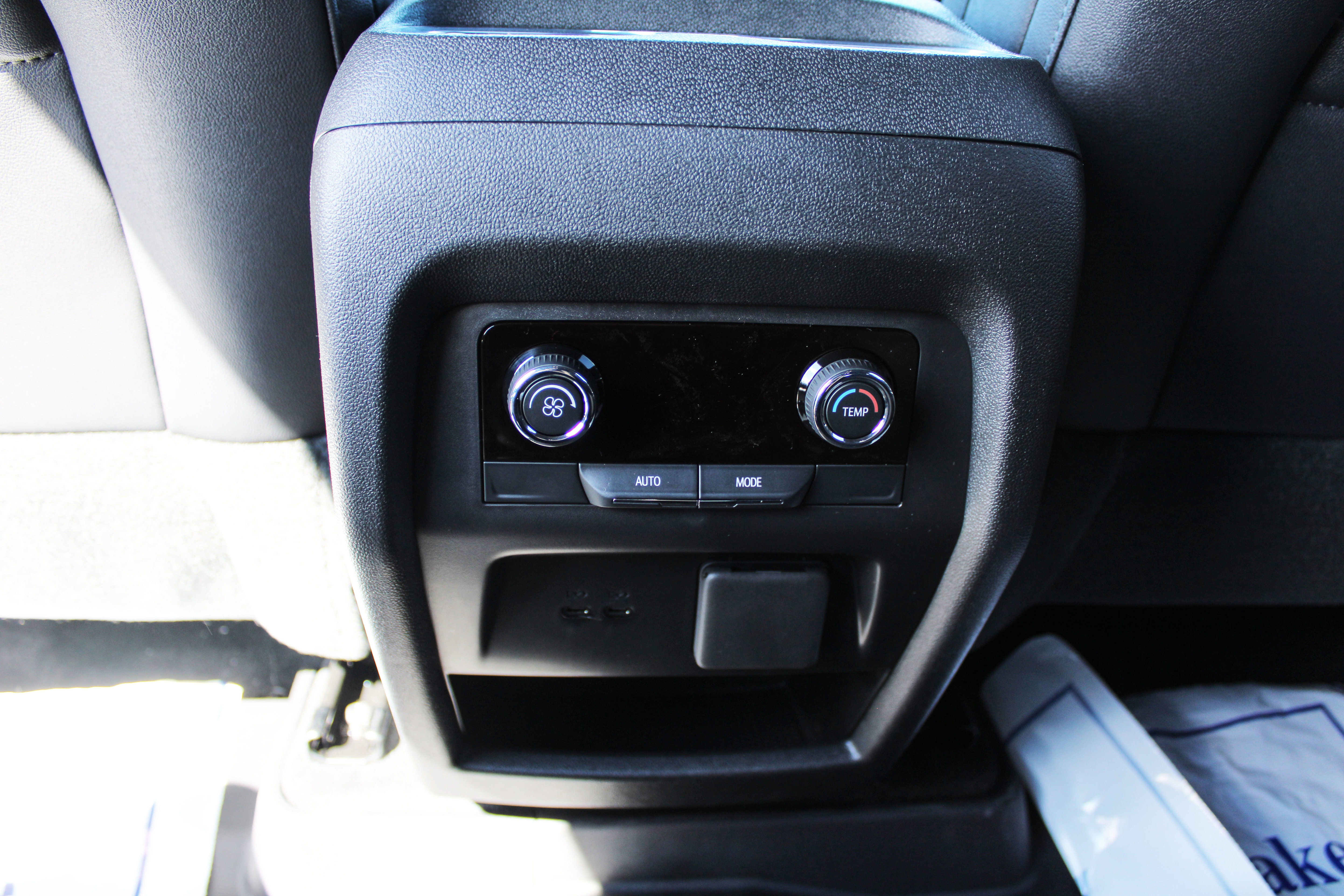 New 2026 Chevrolet Traverse Z71 image 40