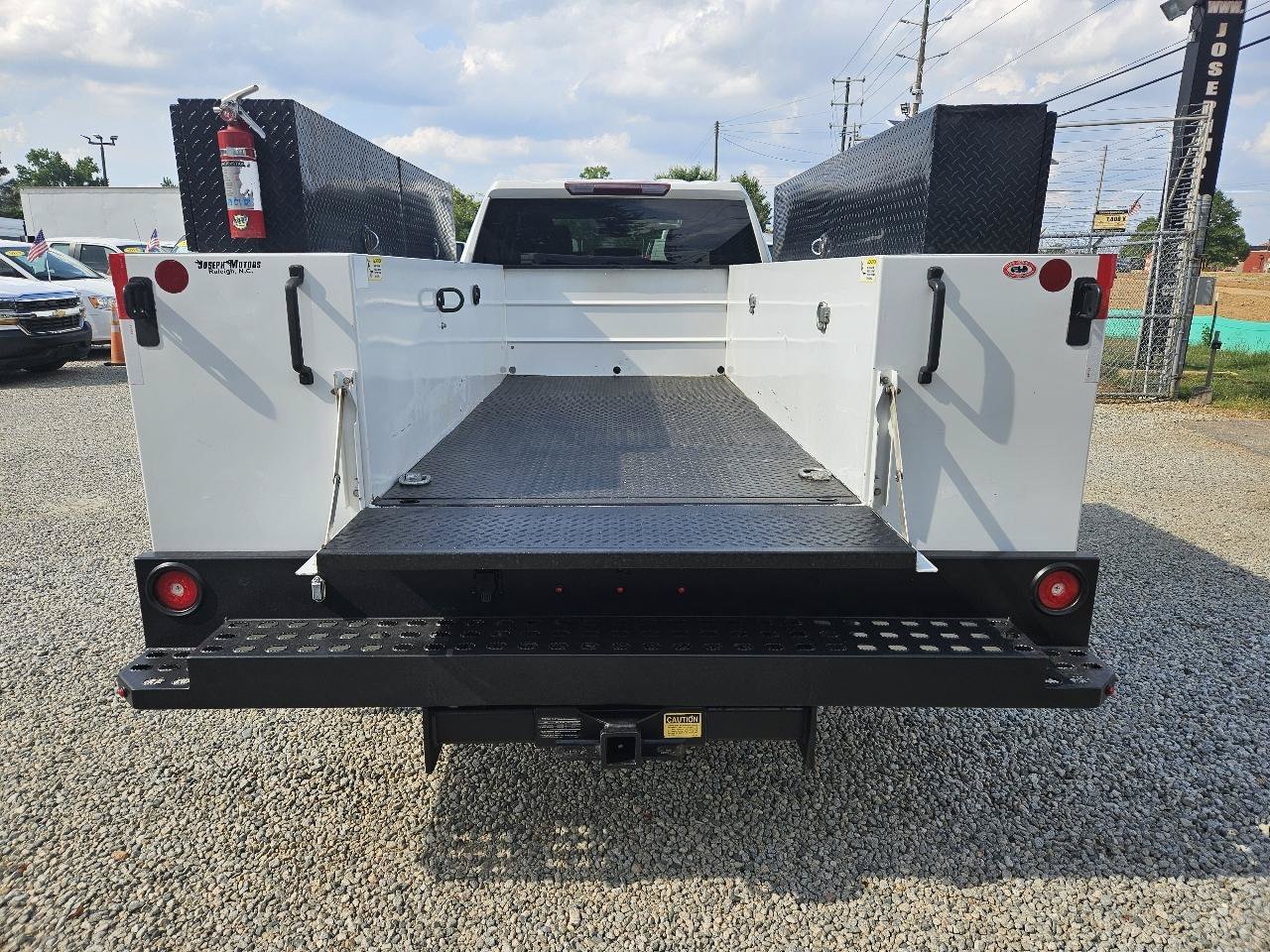 Used 2024 Chevrolet Silverado 3500 W/T w/ WT Convenience Package RWD image 13