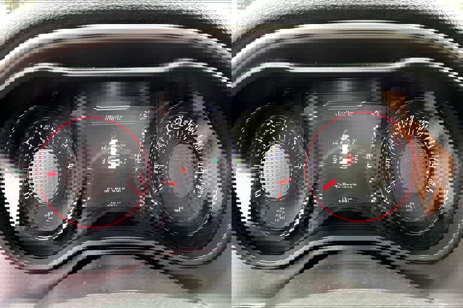 Used 2021 Dodge Challenger SXT w/ Blacktop Package image 22