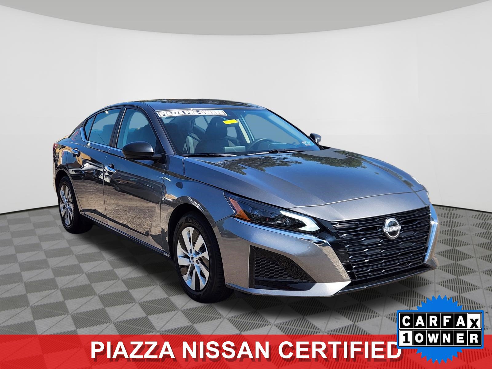 Certified 2025 Nissan Altima 2.5 S FWD image 1