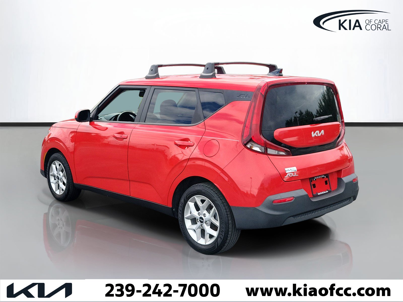 Used 2022 Kia Soul S FWD image 4