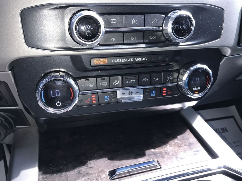 Used 2022 Ford F250 Lariat w/ Tremor Off-Road Package image 19