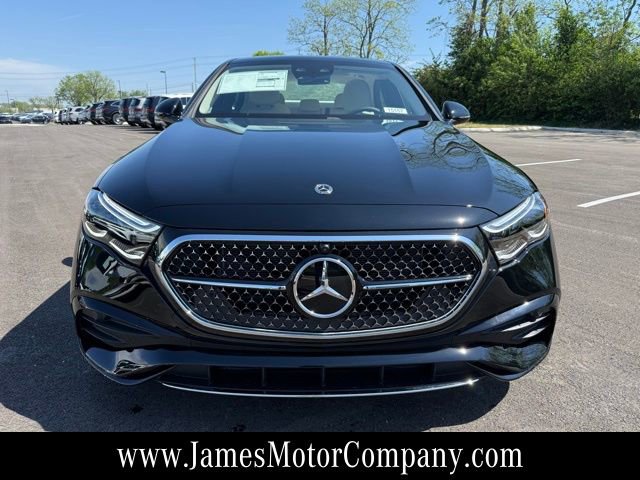 New 2026 Mercedes-Benz E 450 4MATIC Sedan image 2