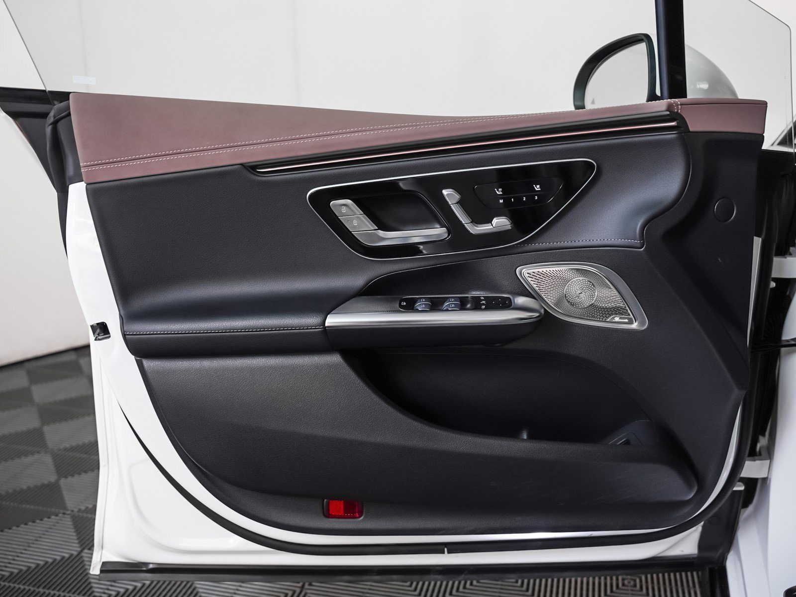 Certified 2023 Mercedes-Benz EQE 350+ Sedan image 22