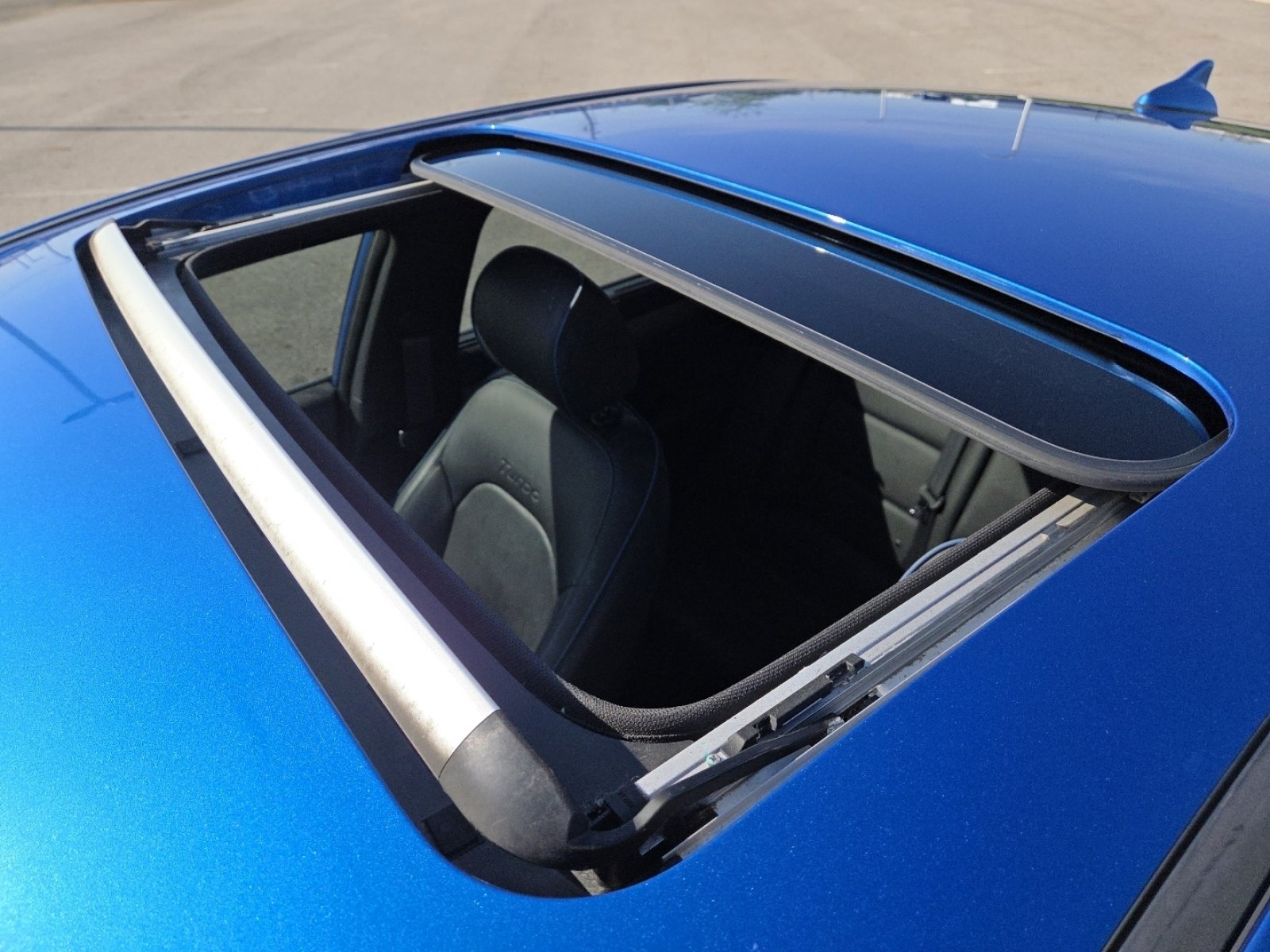 Used 2018 Hyundai Sonata Limited FWD image 3