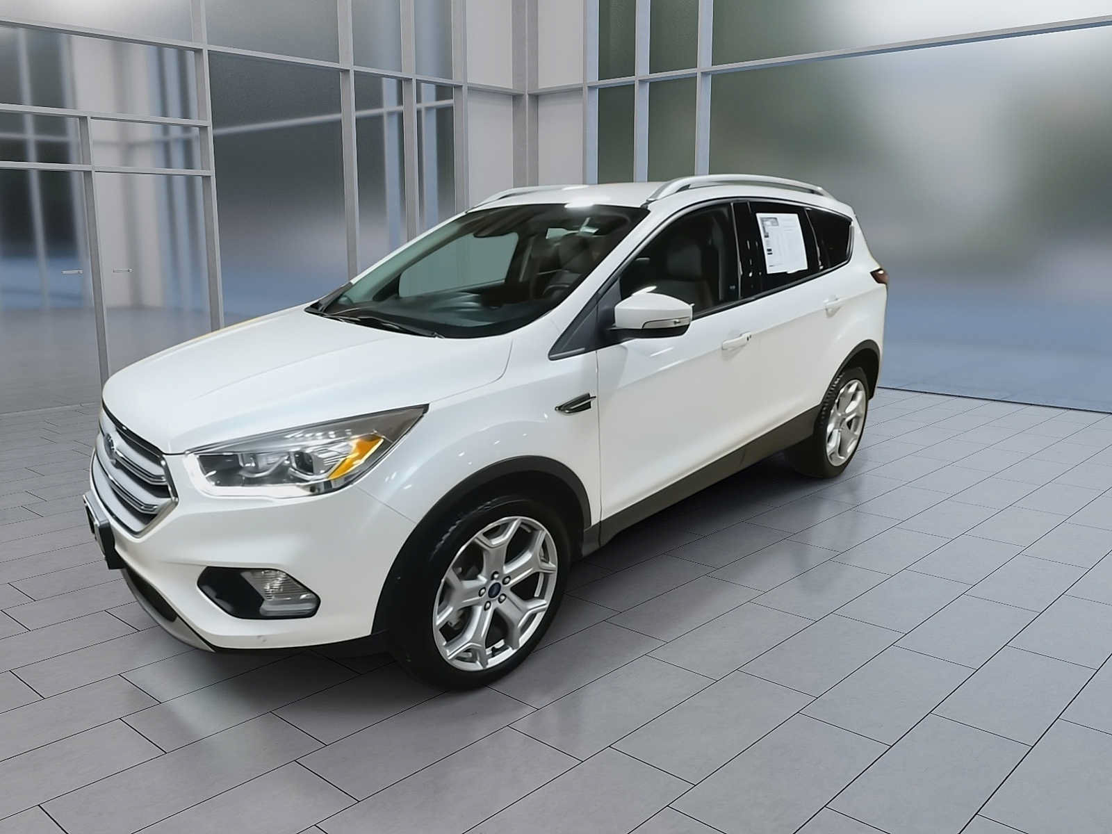 Used 2018 Ford Escape Titanium w/ Ford Safe & Smart Package AWD/4WD image 4