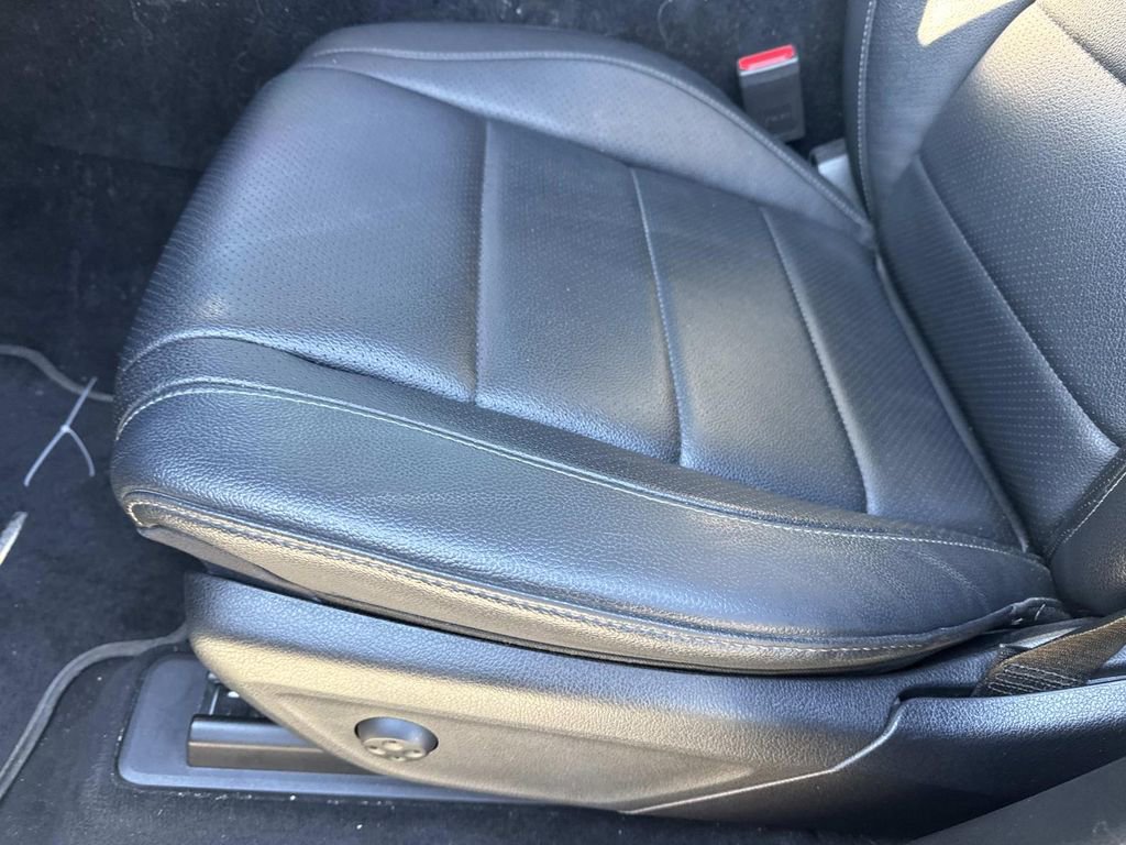 Used 2021 Mercedes-Benz GLE 350 4MATIC image 17