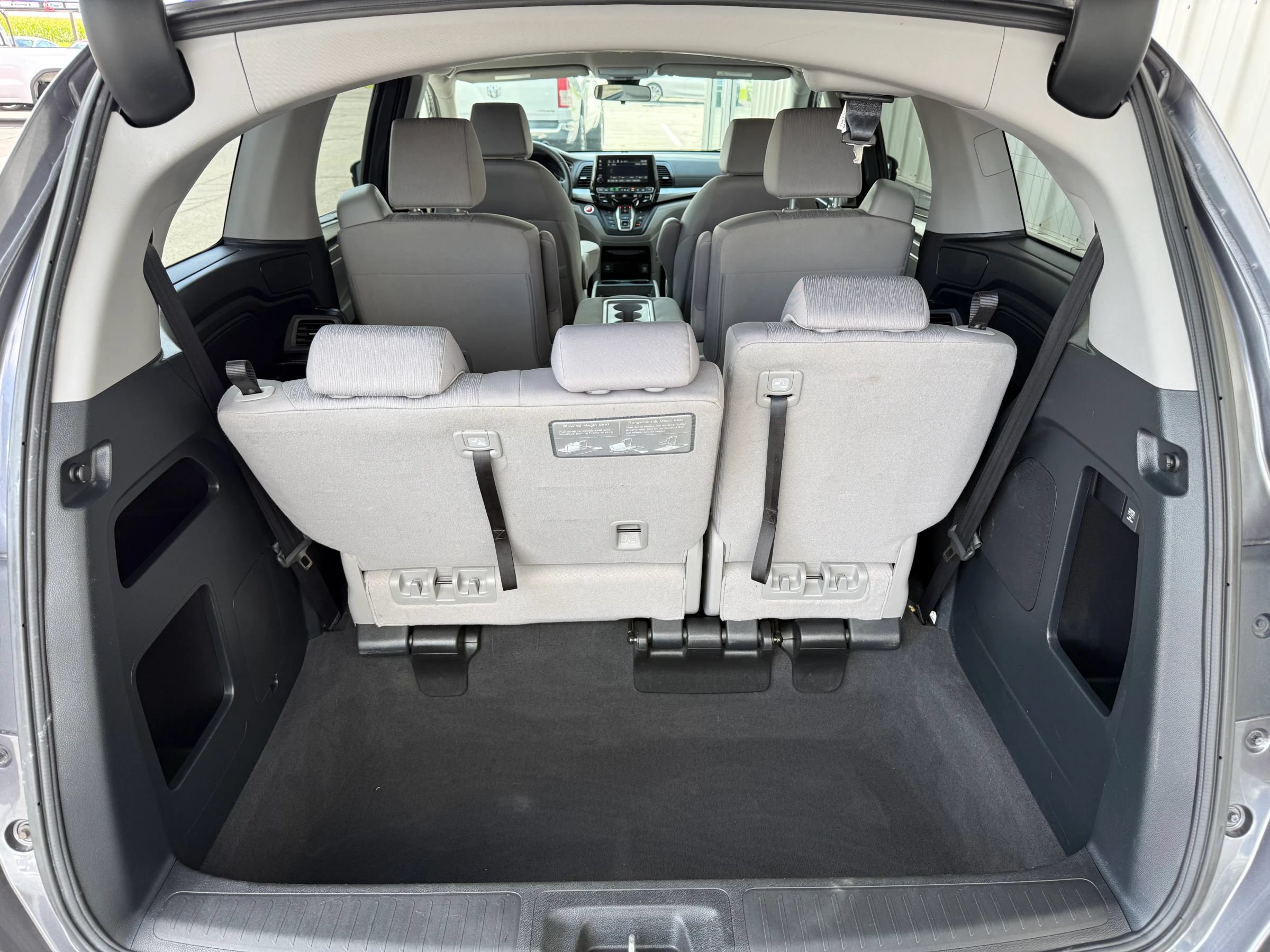 Used 2023 Honda Odyssey EX image 7
