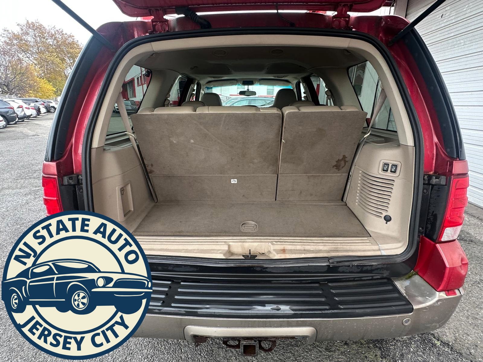 Used 2003 Ford Expedition Eddie Bauer image 6