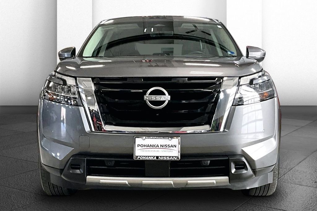 Certified 2023 Nissan Pathfinder SL image 2