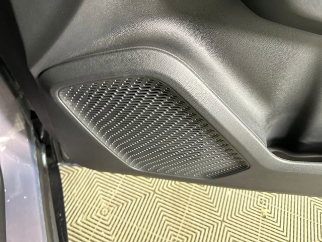 Used 2024 Chevrolet Equinox EV RS image 29