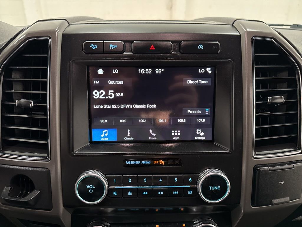 Used 2019 Ford Expedition XLT image 19