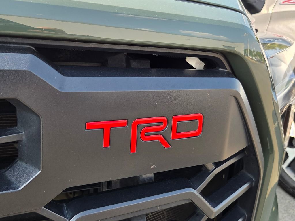 Used 2022 Toyota Tundra SR5 RWD image 3